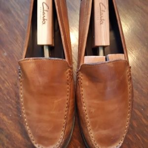 Cole Haan Leather Loafer in size 9.5